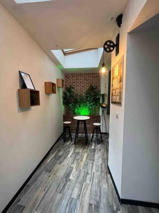 Ferienwohnung Loft De Courcaille - Balneo - Free Parking - Wifi Orléans Exterior foto